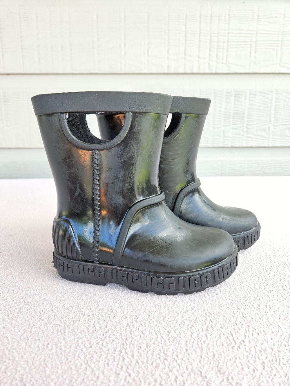 UGG Drizlita Toddler Rain Boot Black Shiny SZ 8 Pull On Waterproof Mud